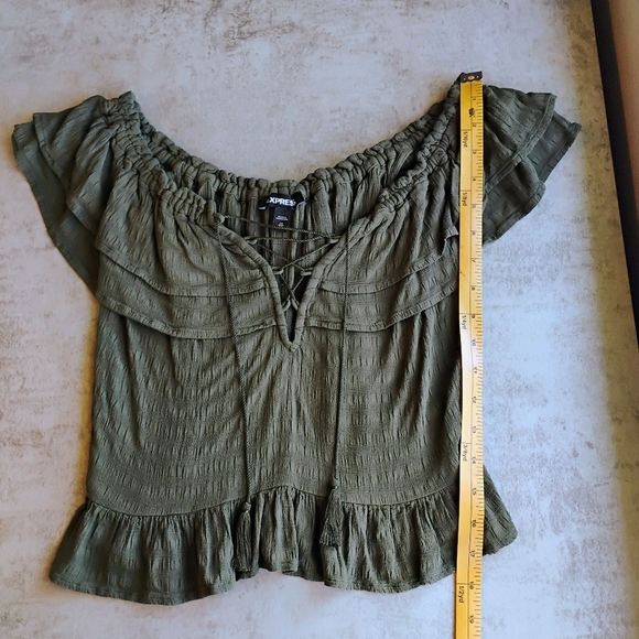 Express Milkmaid Top Womens XS Olive Green Babydoll Peasant Bohemian Ruffles - Picture 6 of 8